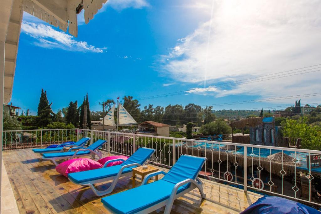 Sisyphos Hotel Kas Bagian luar foto